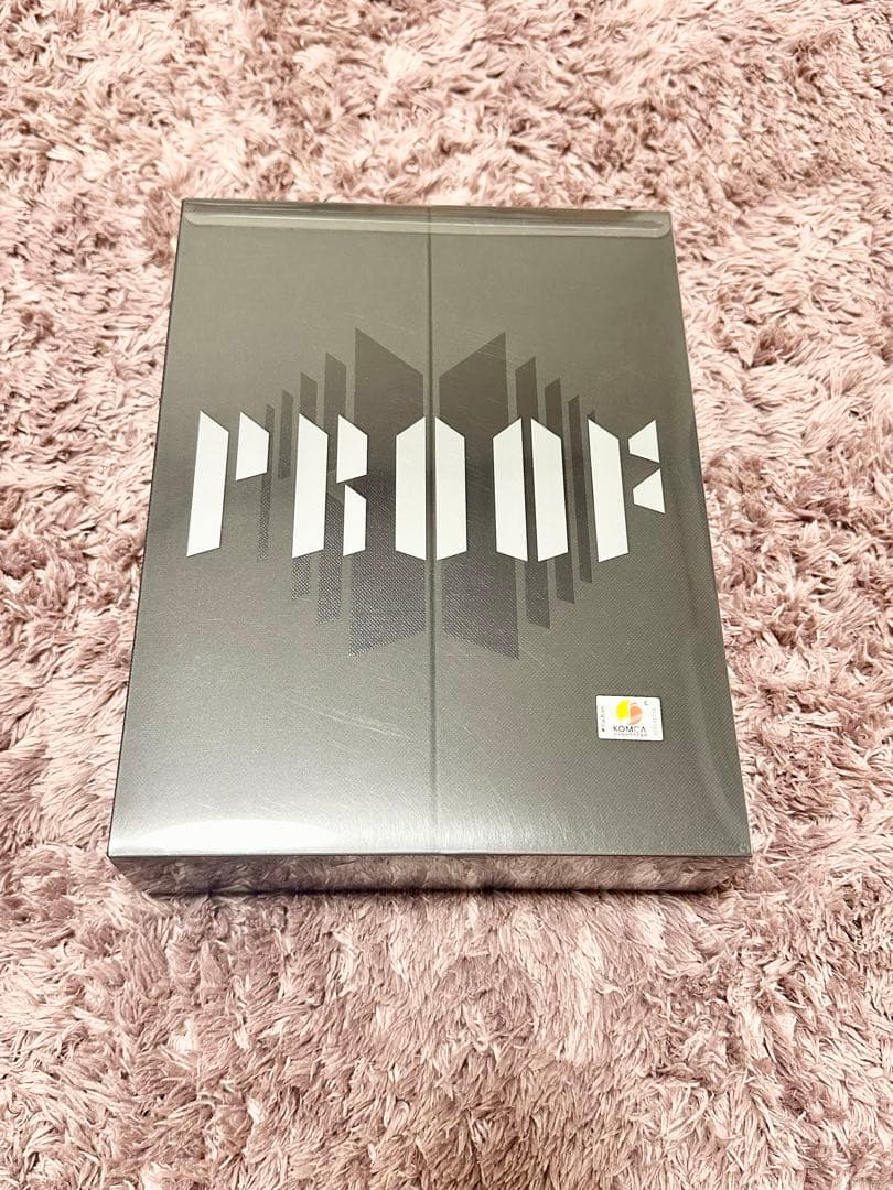 ＢＴＳ　グッズ　JINくん寄り