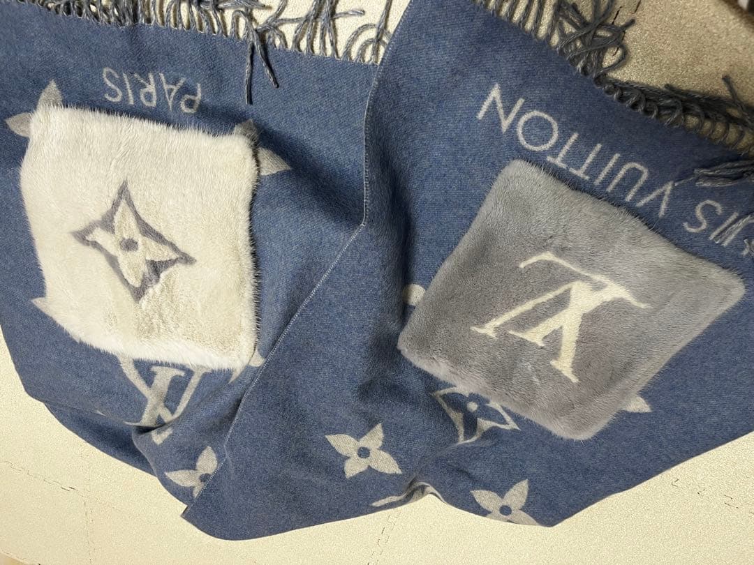 ヴィトン エシャルプコールドレイキャビック マフラー カシミヤ×ミンク