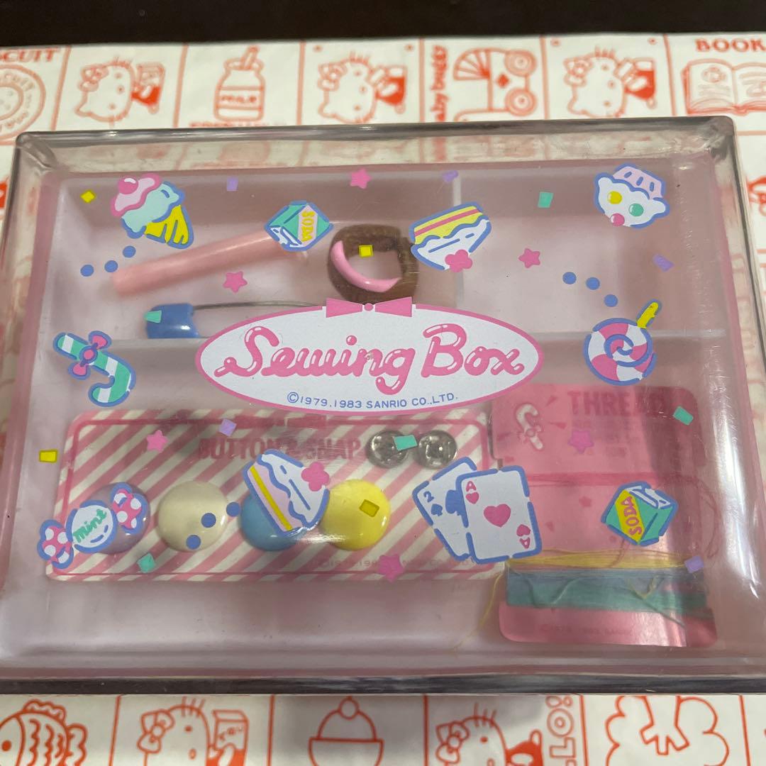 昭和サンリオ　フレッシュパンチ　ソーイングボックス