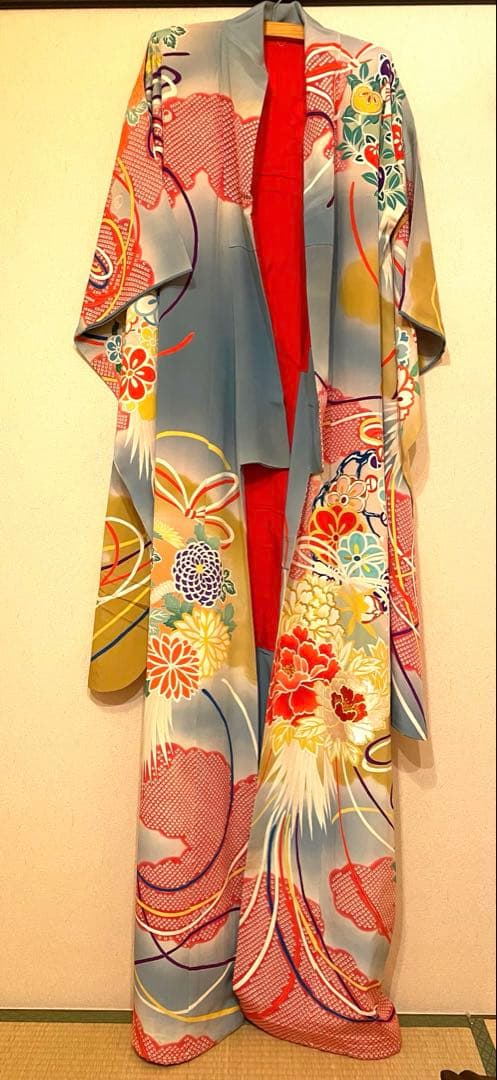 即購入OK！美品！豪華アンティーク振袖　刺繍が美しい