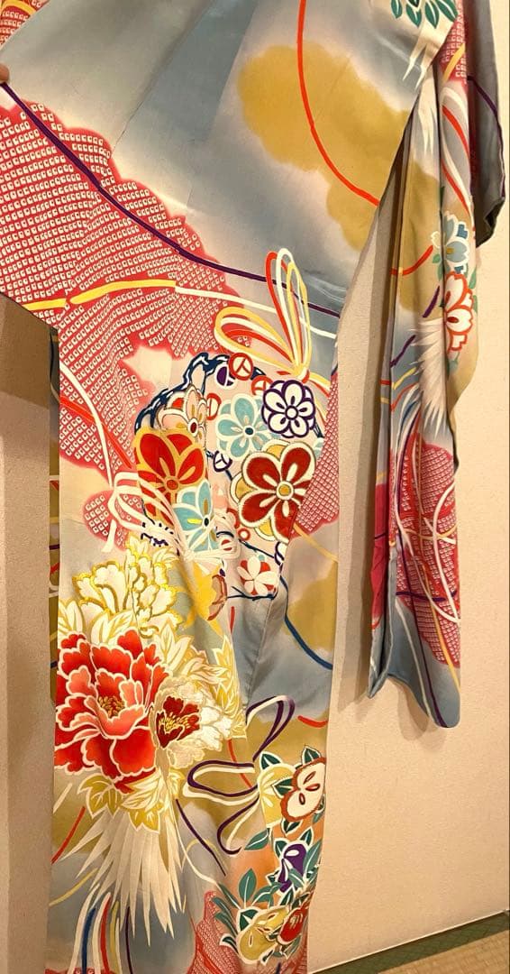 即購入OK！美品！豪華アンティーク振袖　刺繍が美しい