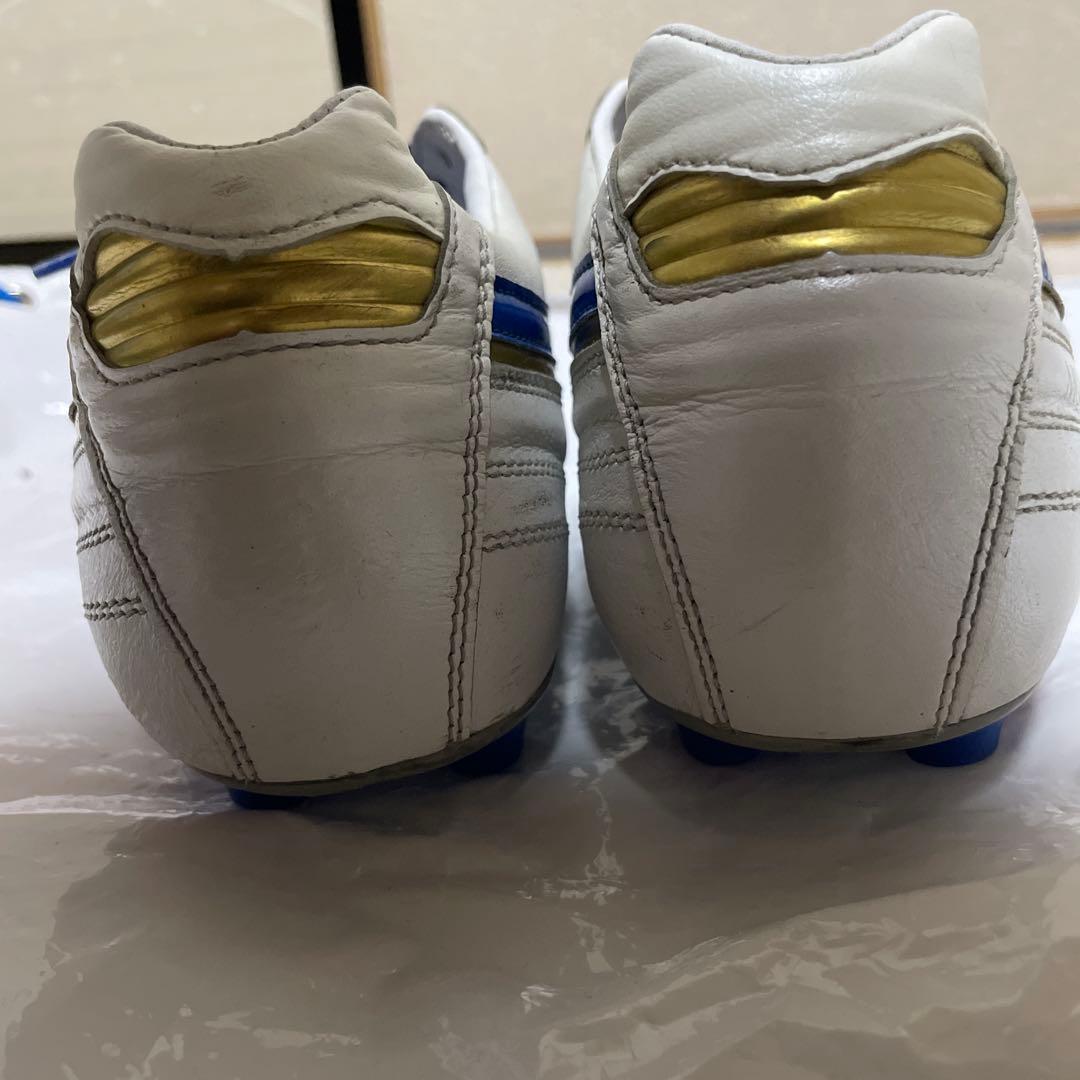 モレリア　スパイク　ミズノ　モレリア