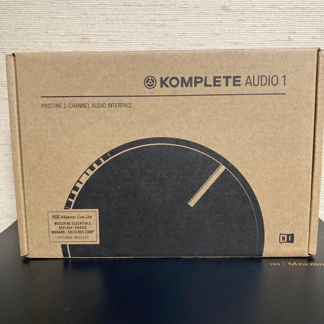 KOMPLETE AUDIO 1 オーディオインターフェイス
