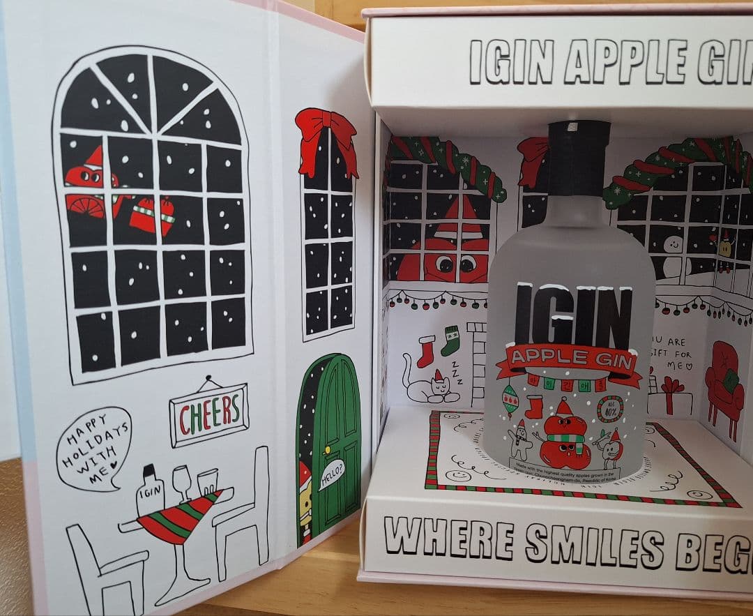 IGIN APPLE GINホリデースペシャルエディションピンク(BOXとお酒)