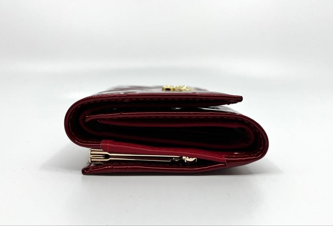 【新品・未使用】Vivienne Westwood 三つ折り財布 レッド