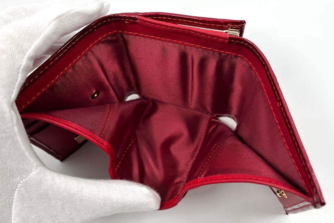 【新品・未使用】Vivienne Westwood 三つ折り財布 レッド