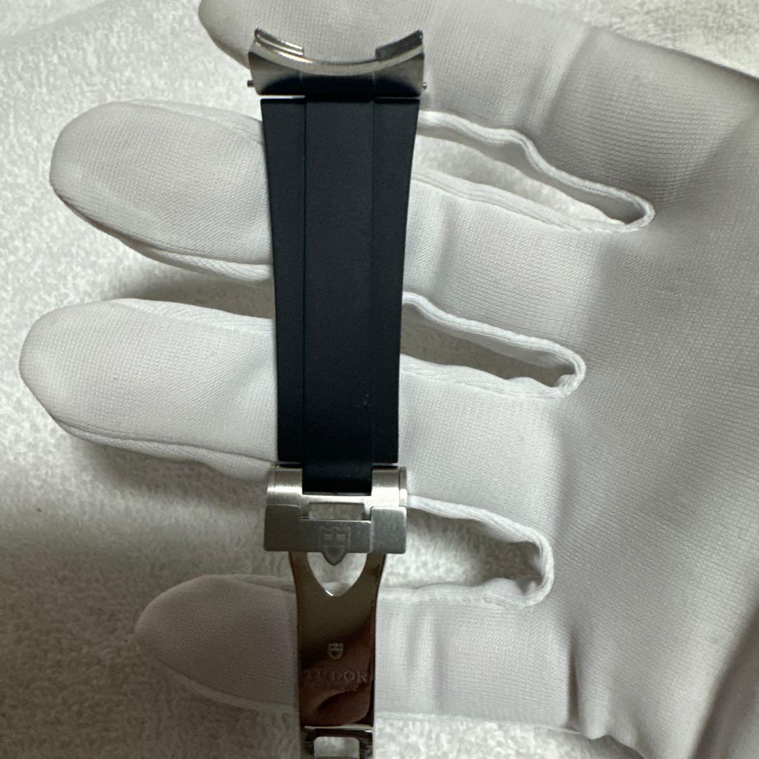 TUDOR チューダーブラックベイ 純正ラバーベルト（M7941A1A0RU)