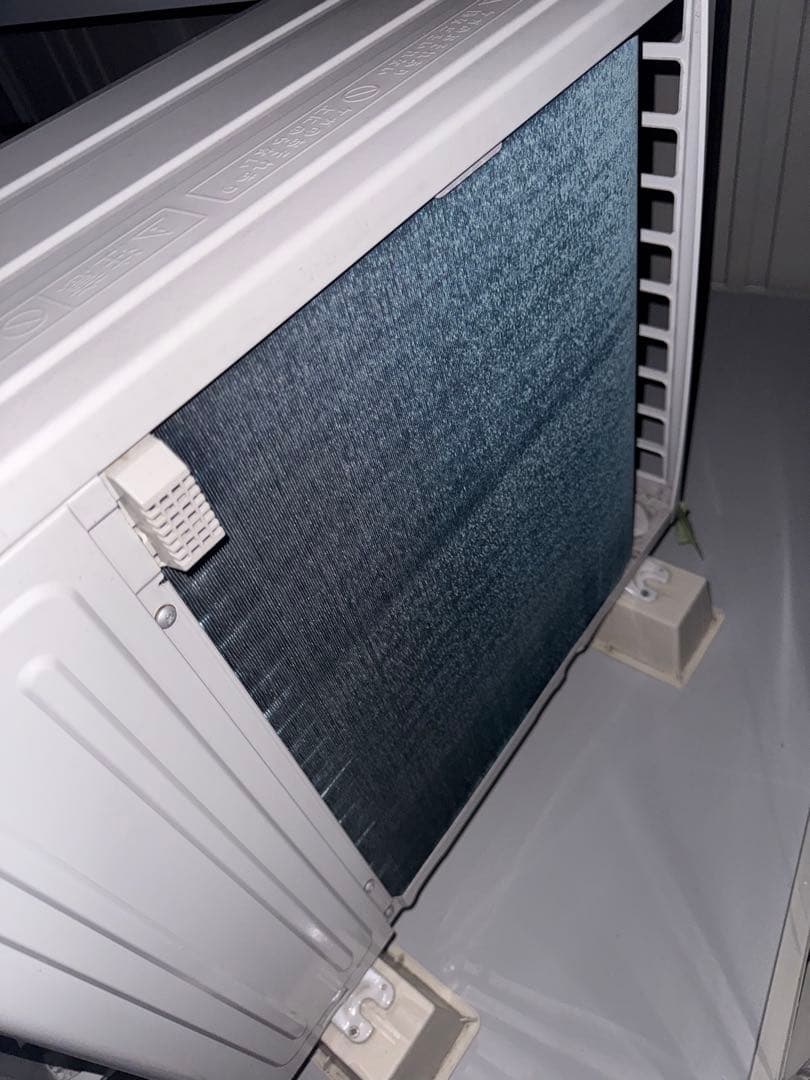 Hisense エアコン 8畳　2021年製　リモコン室外機セット　現状渡し