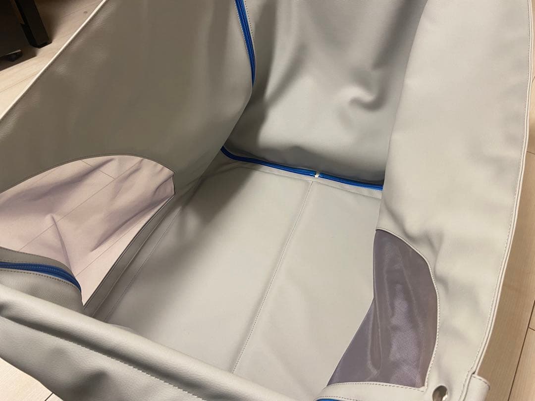 VOLVO純正 ドッグシート(ハーフサイズ)リアシートペットカバー