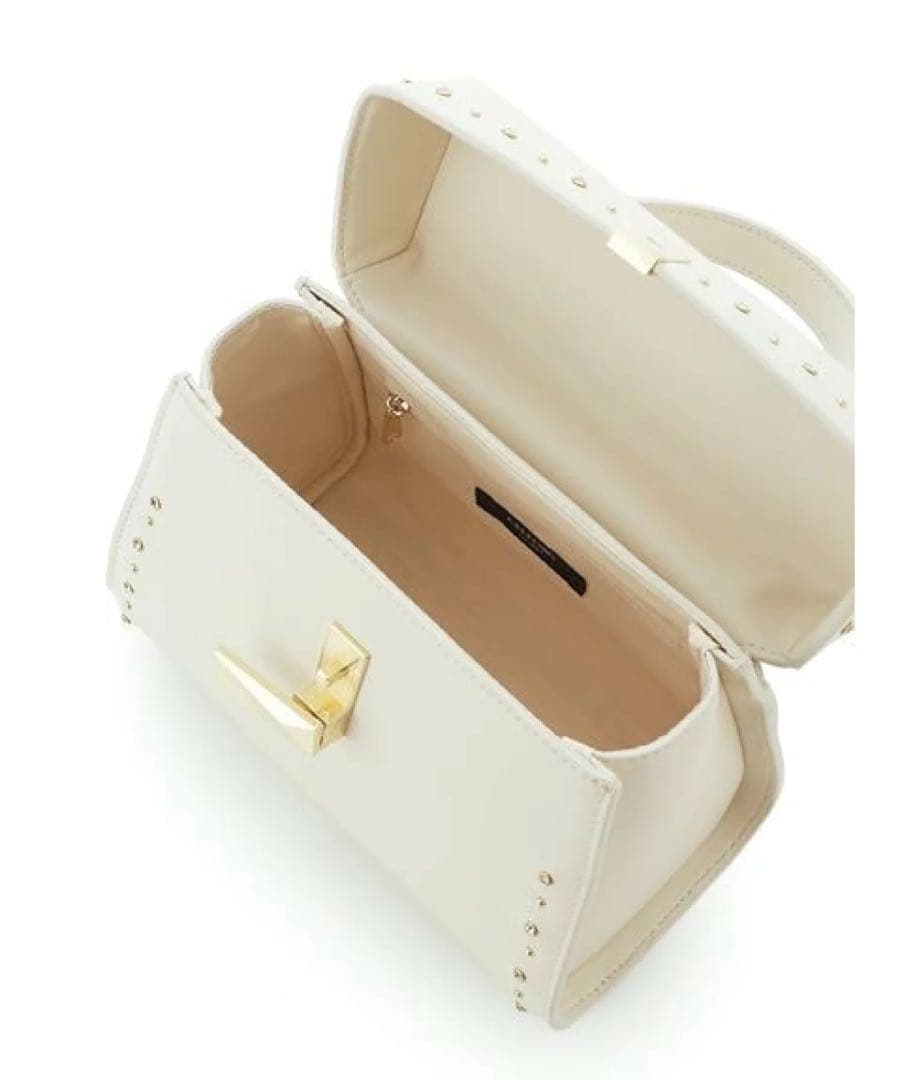 【リュタン】ビジュースタッズポシェット（M）