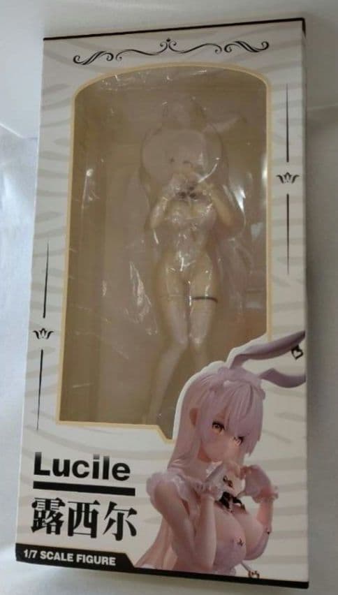 ルシル Illustrated by 湯気 1/7スケールフィギュア