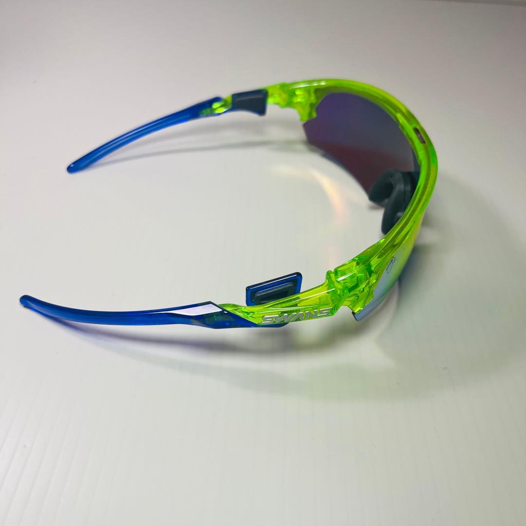 スワンズ 近本光司 選手 モデル サングラス　タイガース