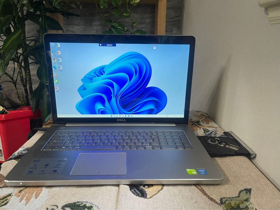 DELL タッチパネル・16GBメモリ・Core i7 4510U