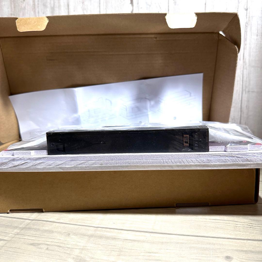 1/64 ミニカー専用ジオラマ　トヨタ　ショールームジオラマ（LEDライト付き）