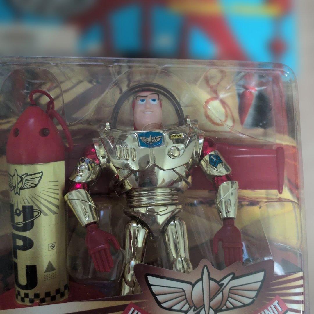 【未開封】バズ・ライトイヤー ステルスバージョン フィギュア4体セット