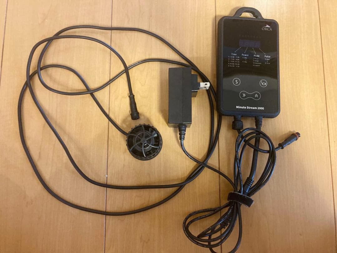 小型水流ポンプORCA Wavemaker Minute Stream 2000