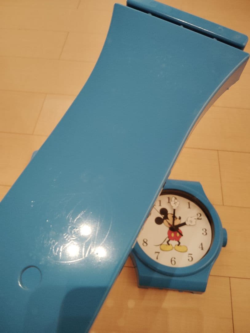 トイストーリー アンディ部屋の壁掛け時計