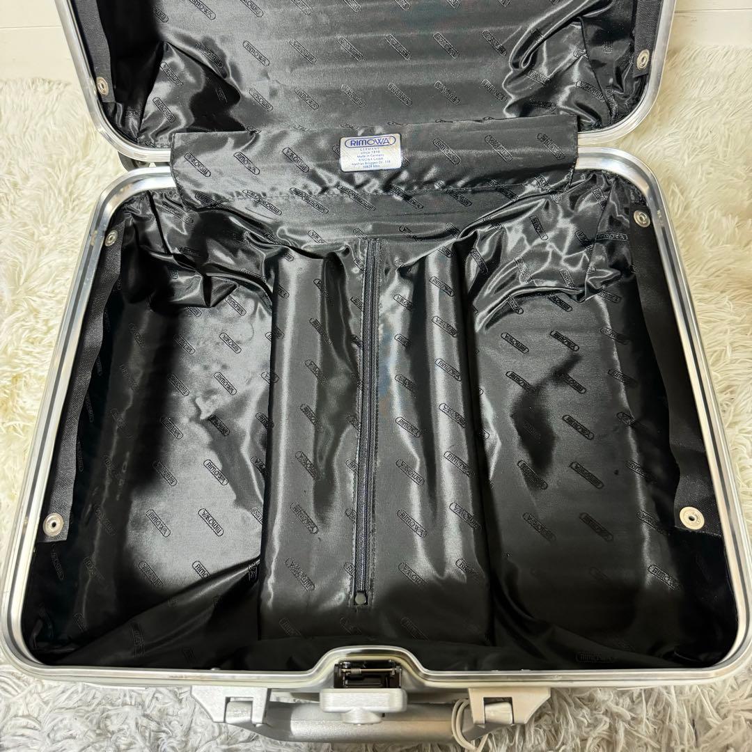 未使用品⭐️RIMOWA リモワ TOPAS トパーズ ビジネストロリー　４輪