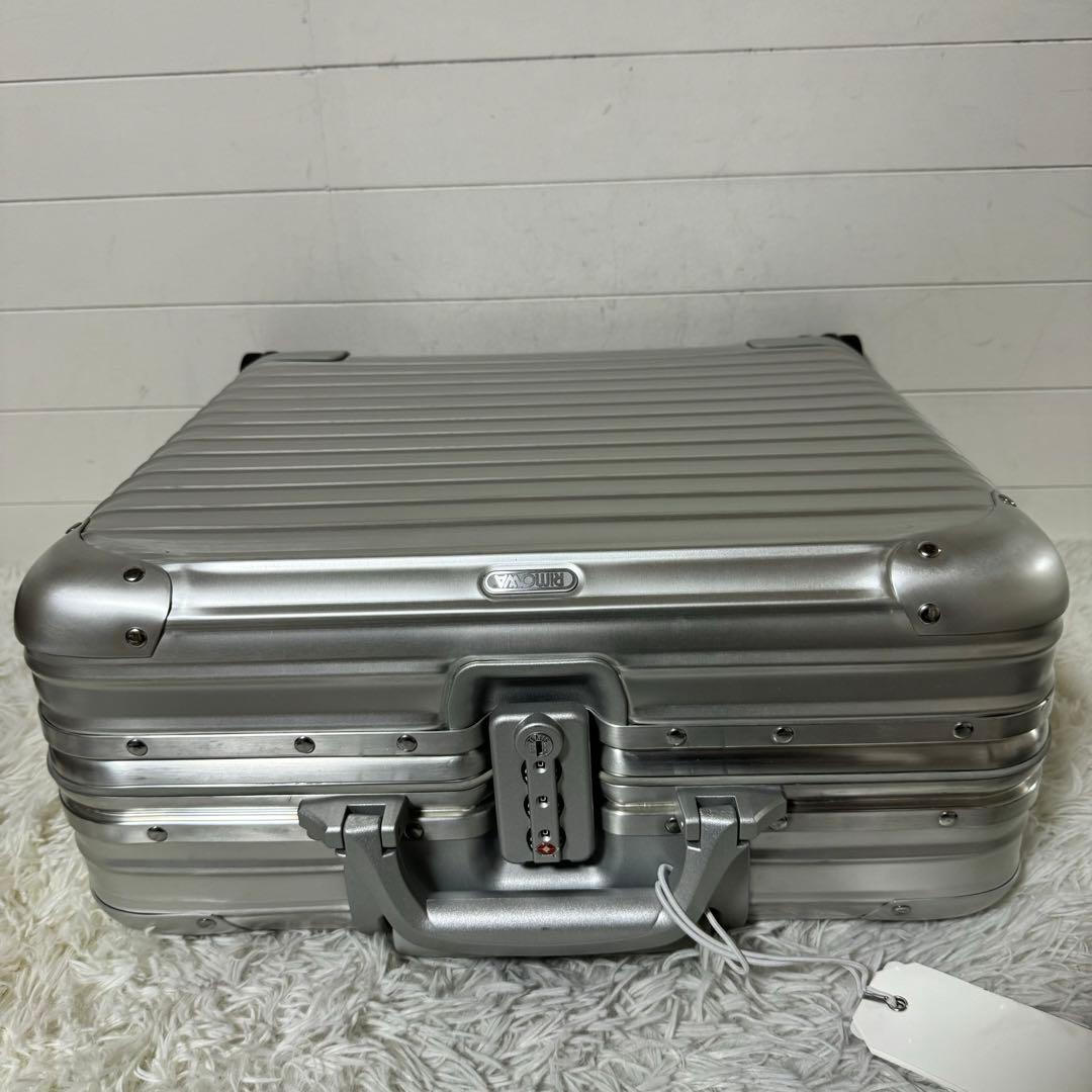 未使用品⭐️RIMOWA リモワ TOPAS トパーズ ビジネストロリー　４輪