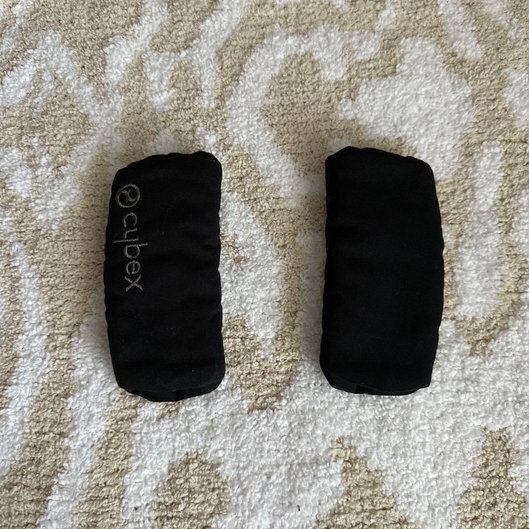 【再値下げ】サイベックス クラウドZ ベビーシートブラック　YOYOアダプター付