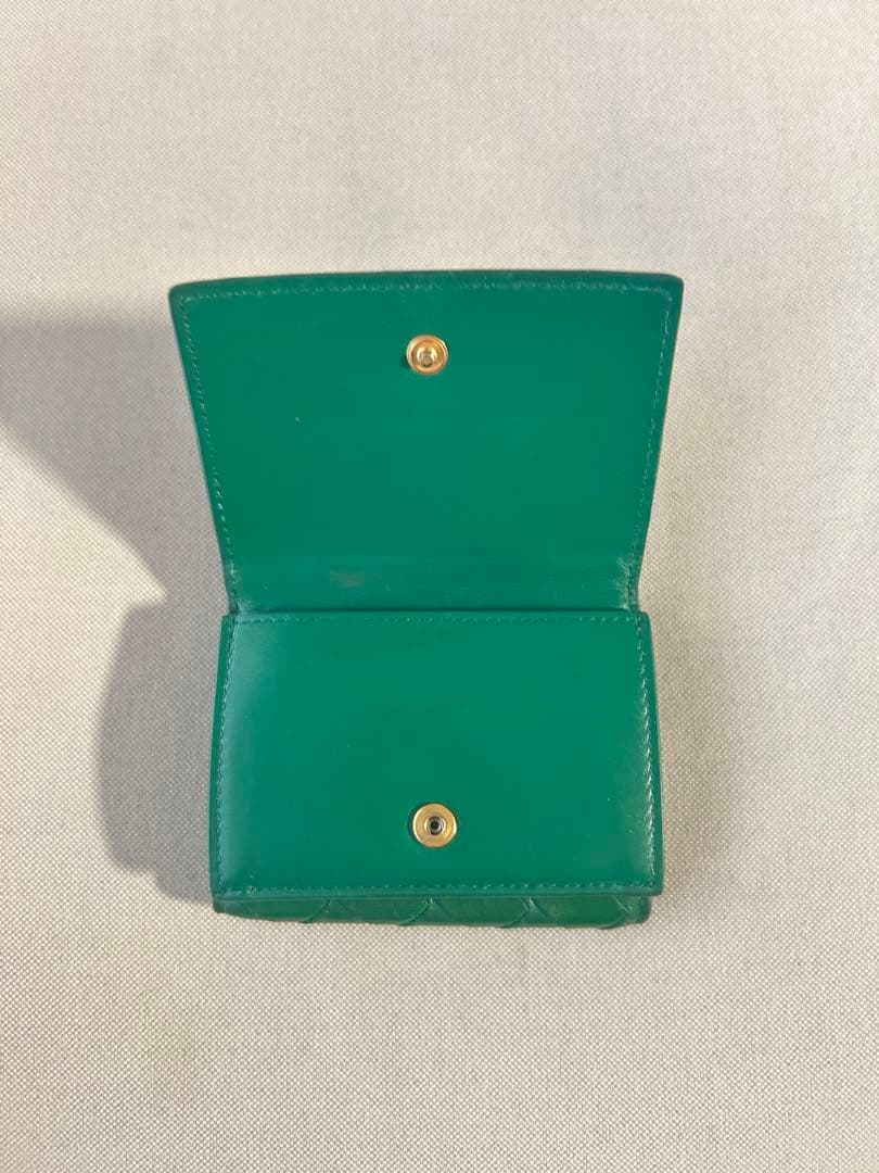 BOTTEGA VENETA折り財布 緑