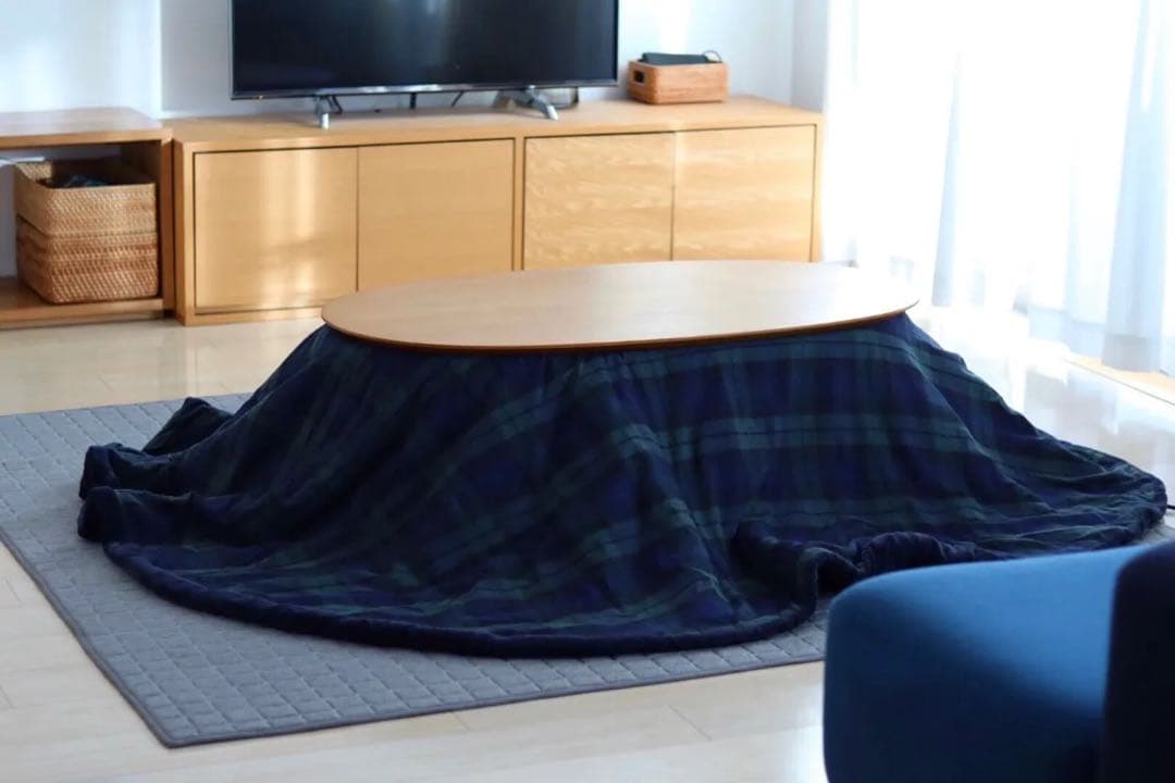 無印良品楕円形こたつ 電気式 リモコン付き