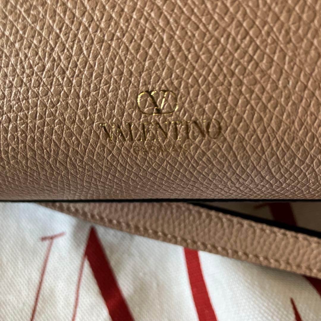 VALENTINO ピンクベージュ ハンドバッグ