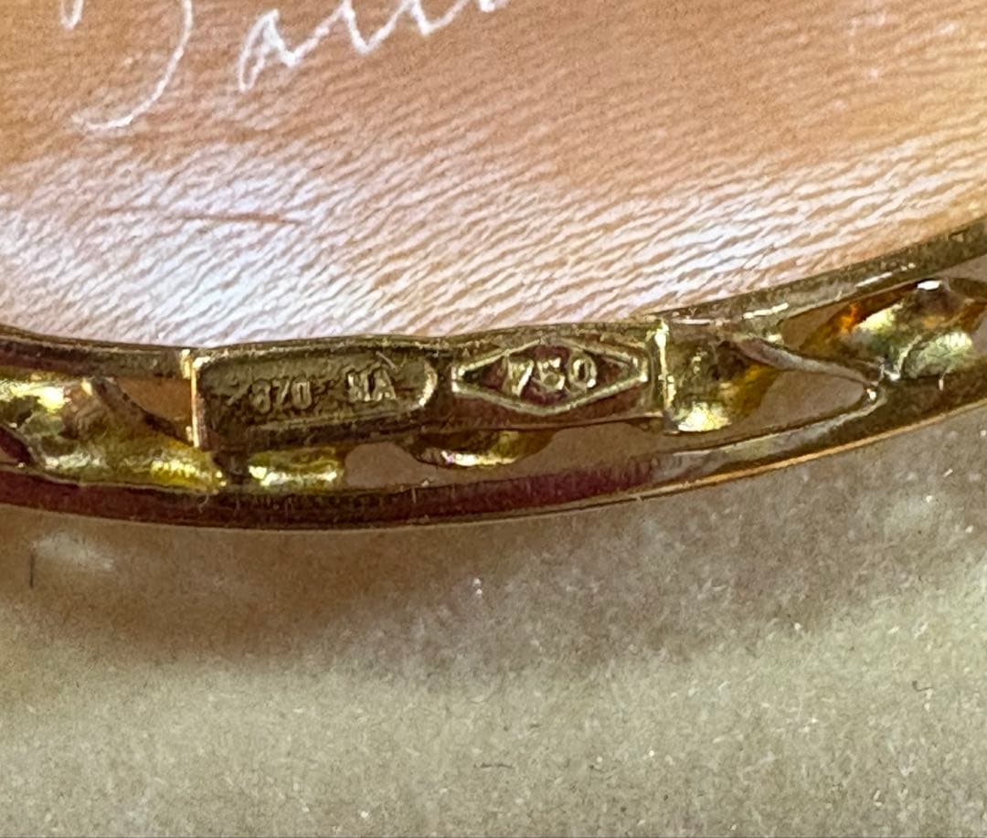 donadio カメオ　ブローチ、ペンダントトップ