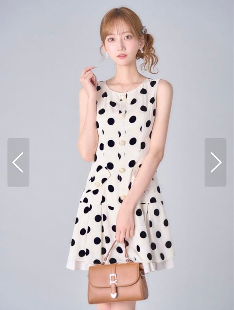 エルケイドレス　ドット柄フレアドレス