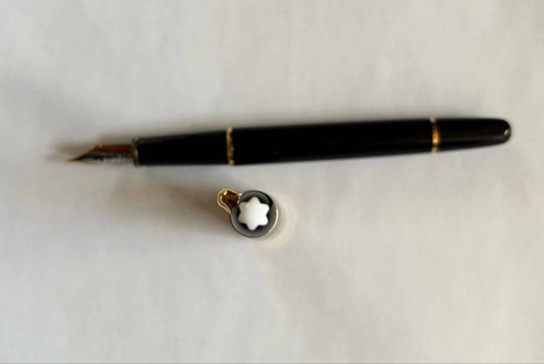 【限定SALE】モンブラン（montblanc）万年筆　美品　14k 585