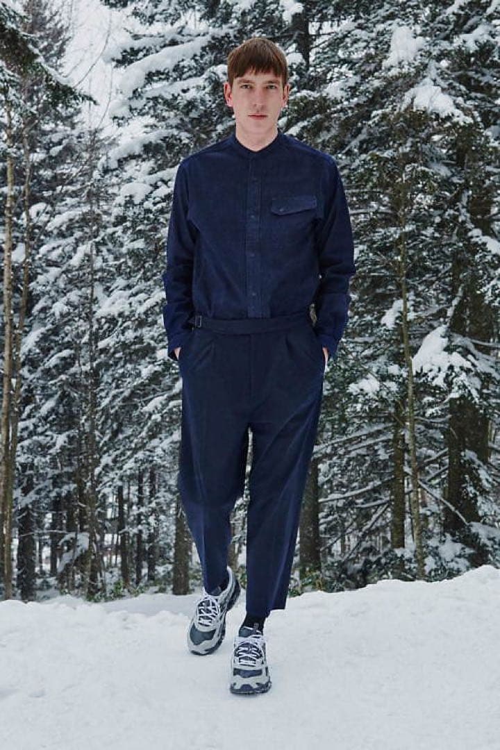 White Mountaineering ホワイト テーパード 1タックパンツ