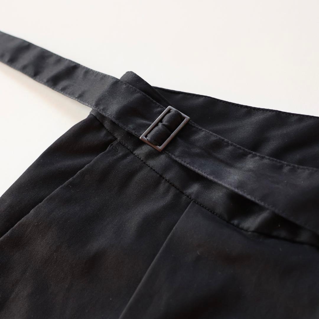 White Mountaineering ホワイト テーパード 1タックパンツ