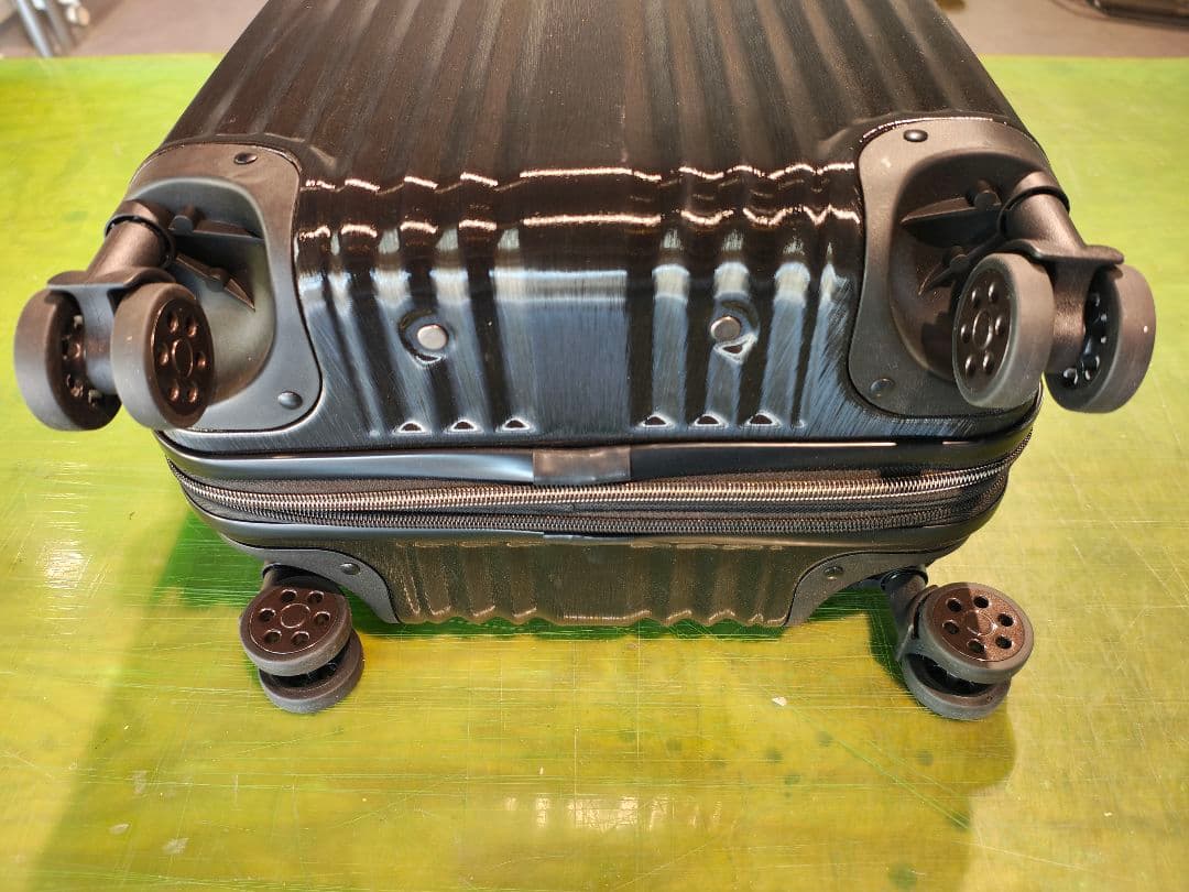 Coleman キャリーケース 14-59 ブラック　スーツケース