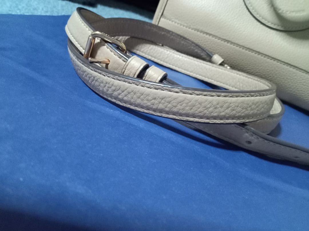 ✱momo✱✦COACH✦ ベージュ ショルダーバッグ