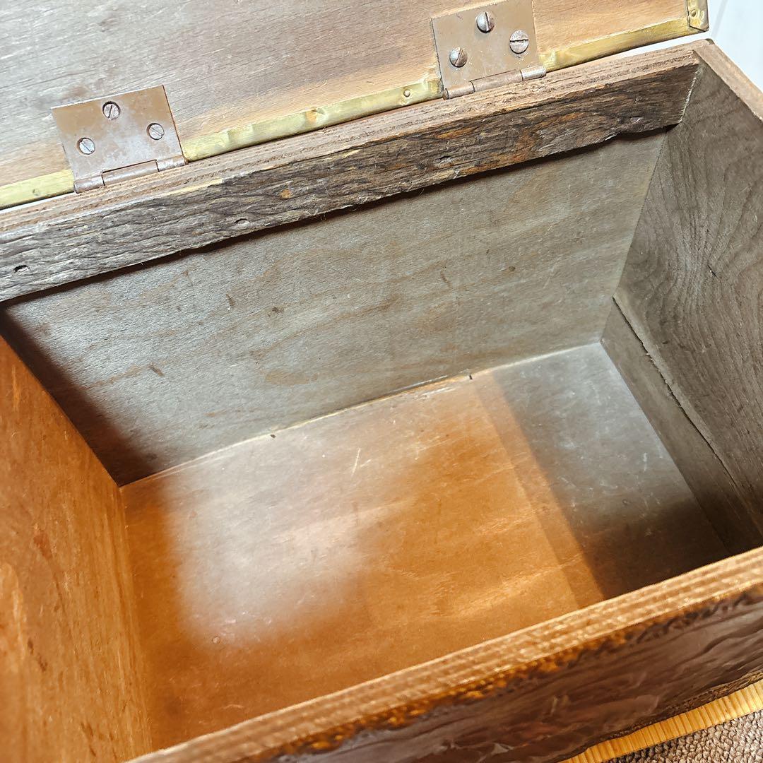 真鍮 イギリスアンティーク コールボックス 船の浮彫り装飾 収納ボックス