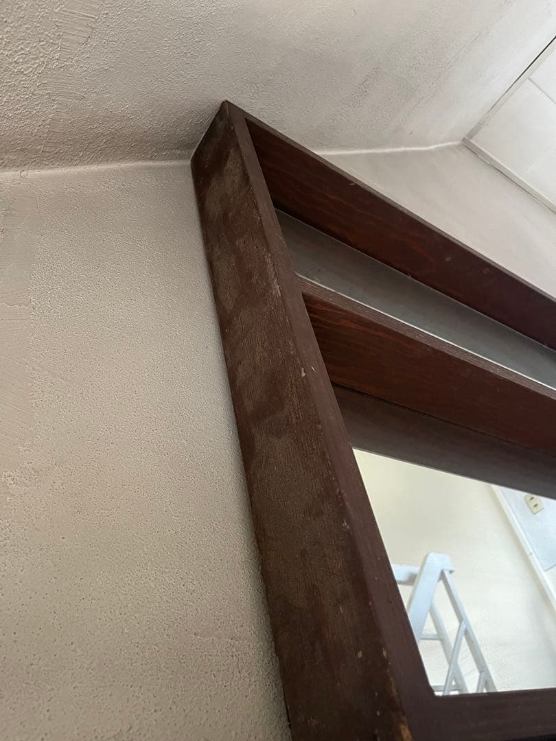 ダークブラウン木製ミラー付き壁掛けシェルフ店舗什器カフェBAR