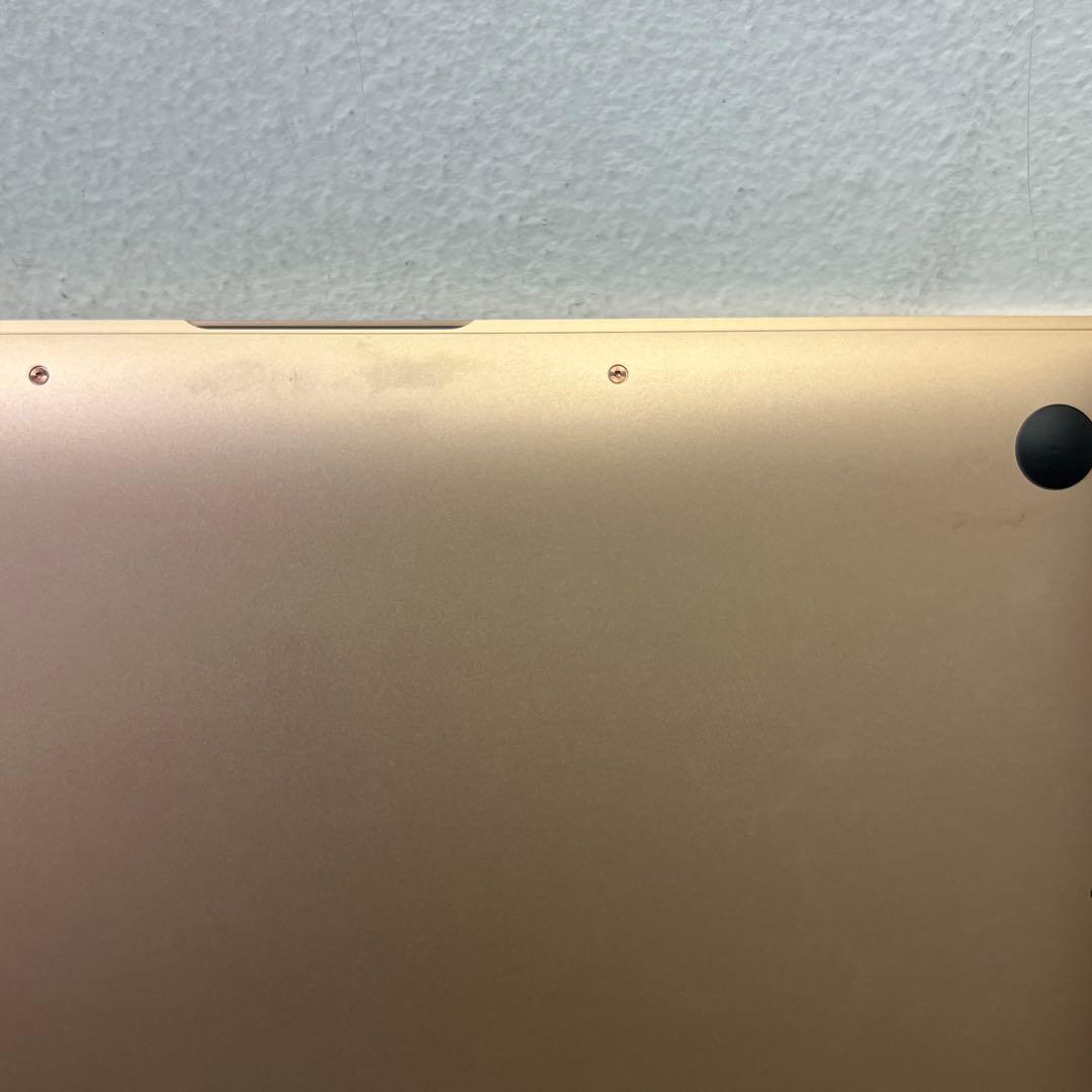 Macbook Air 13インチ 2020 Intel Corei7 画面割れ