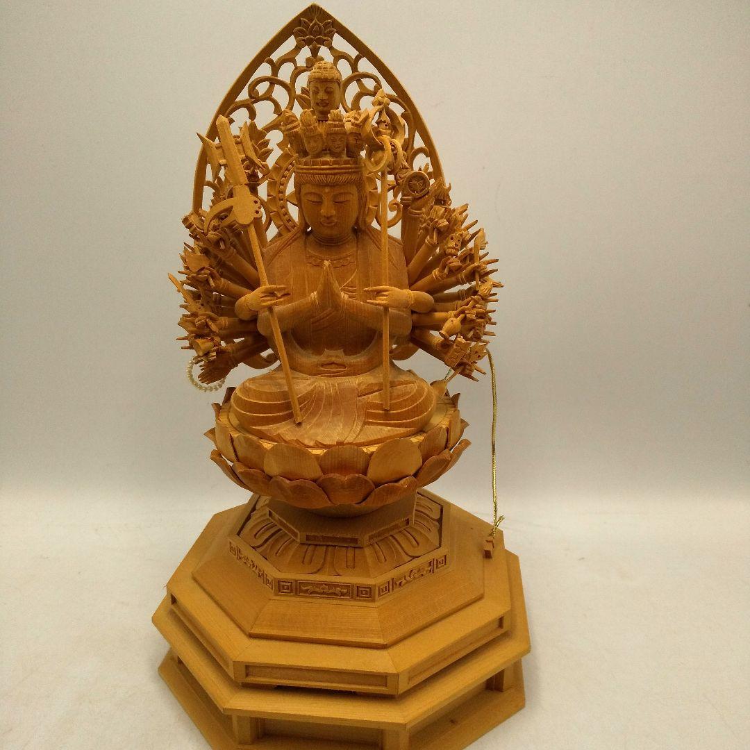 木彫　木製　千手観音　八角台座　置物　オブジェ　アンティーク　美術品