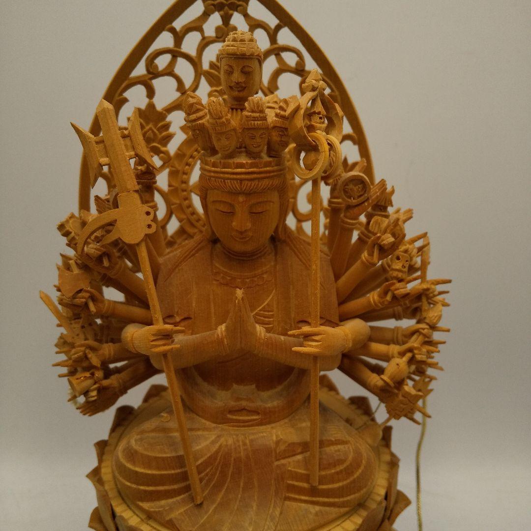 木彫　木製　千手観音　八角台座　置物　オブジェ　アンティーク　美術品