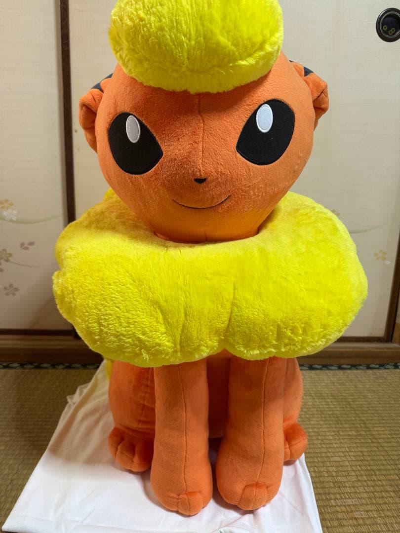 ブースター　等身大ぬいぐるみ