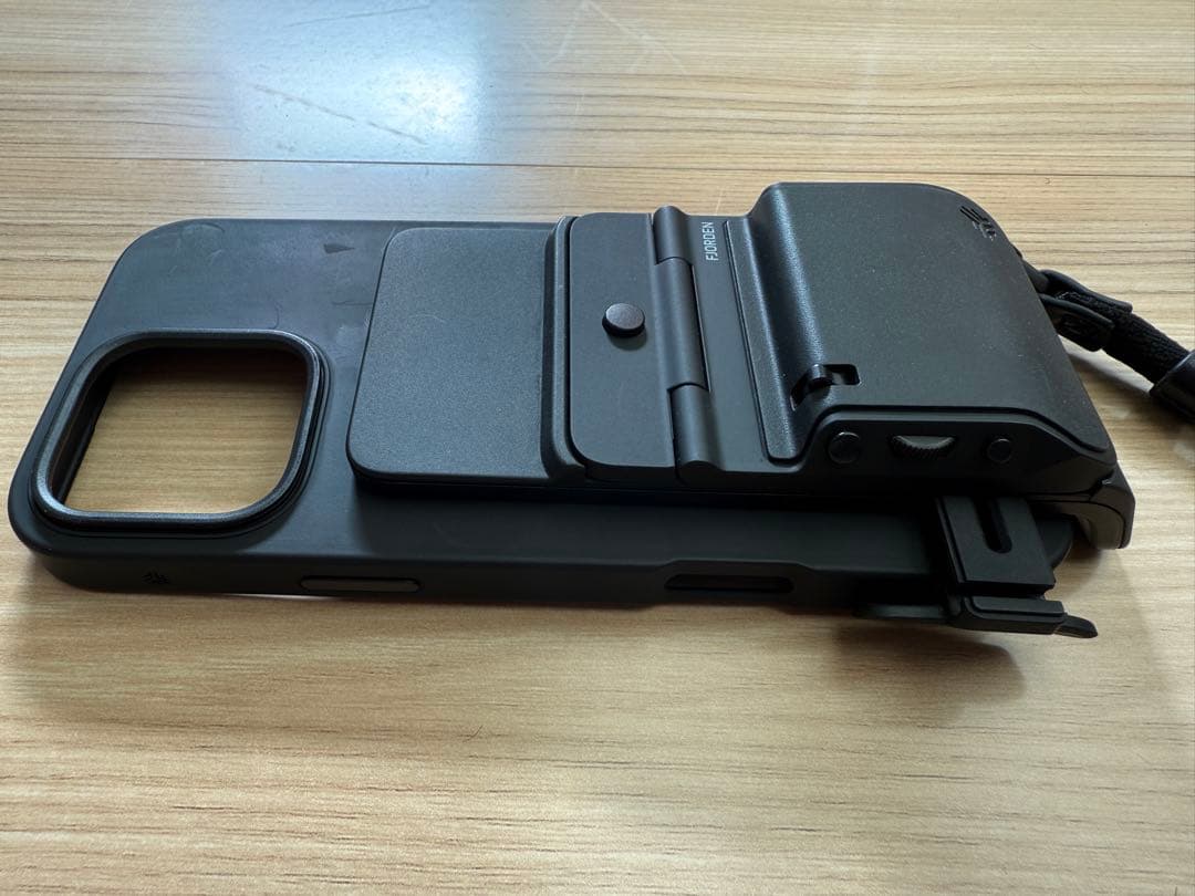 FJORDENフィヨルデングリップ iPhone最強カメラグリップ