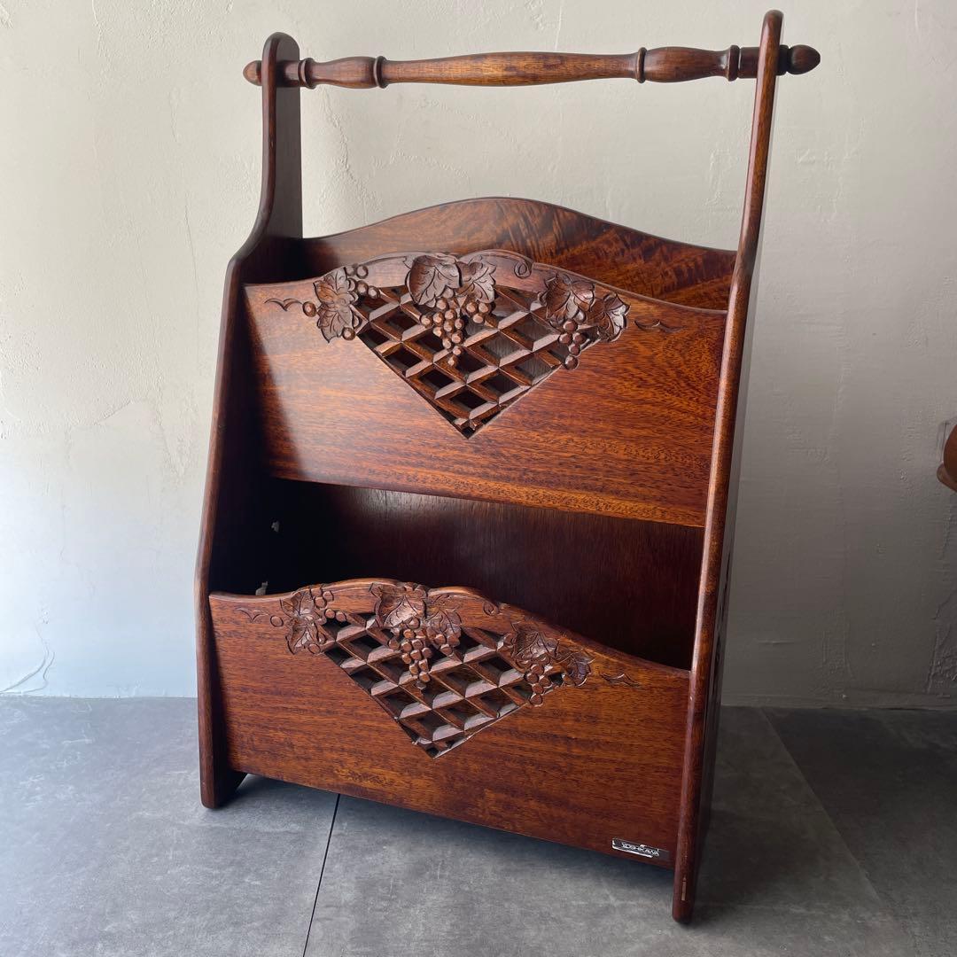 吉川　木製　彫刻　マガジンラック 薄型　スリム　ダークブラウン 2段