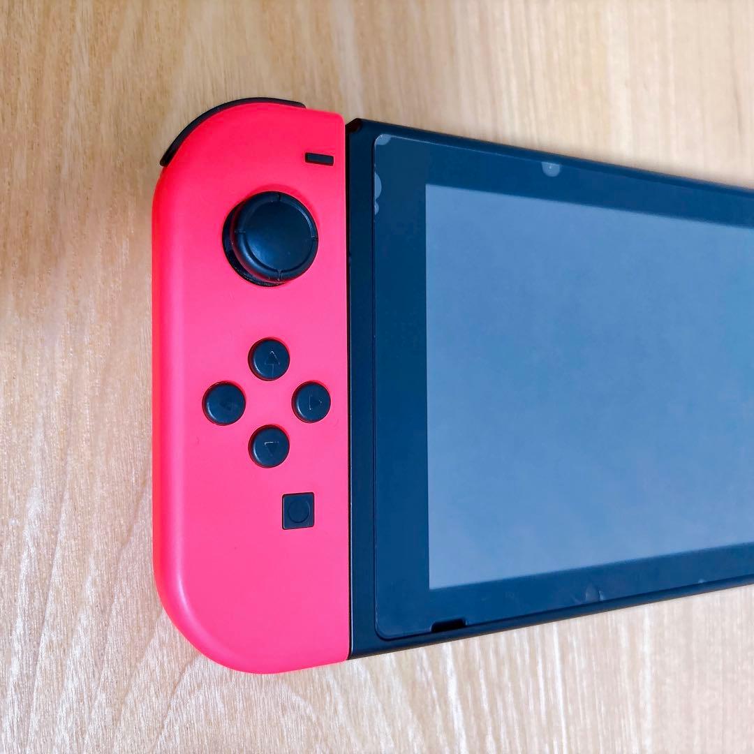 【美品】Nintendo Switch 本体 ピンク ブルー
