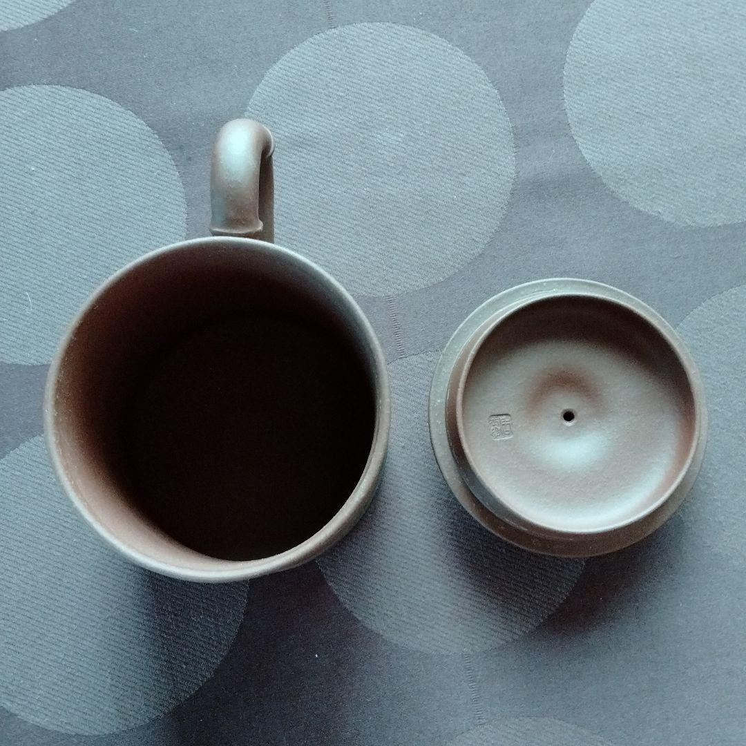 中国骨董　茶道具中国宜興紫砂名品超人気大師女流作家周玉珍02年製精刻梅図漢詩在銘