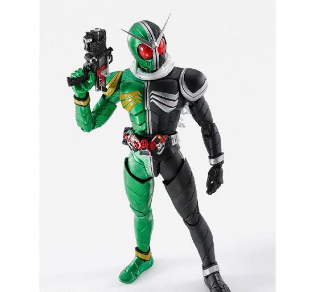 S.H.フィギュアーツ　真骨彫製法　仮面ライダーWサイクロンスカル