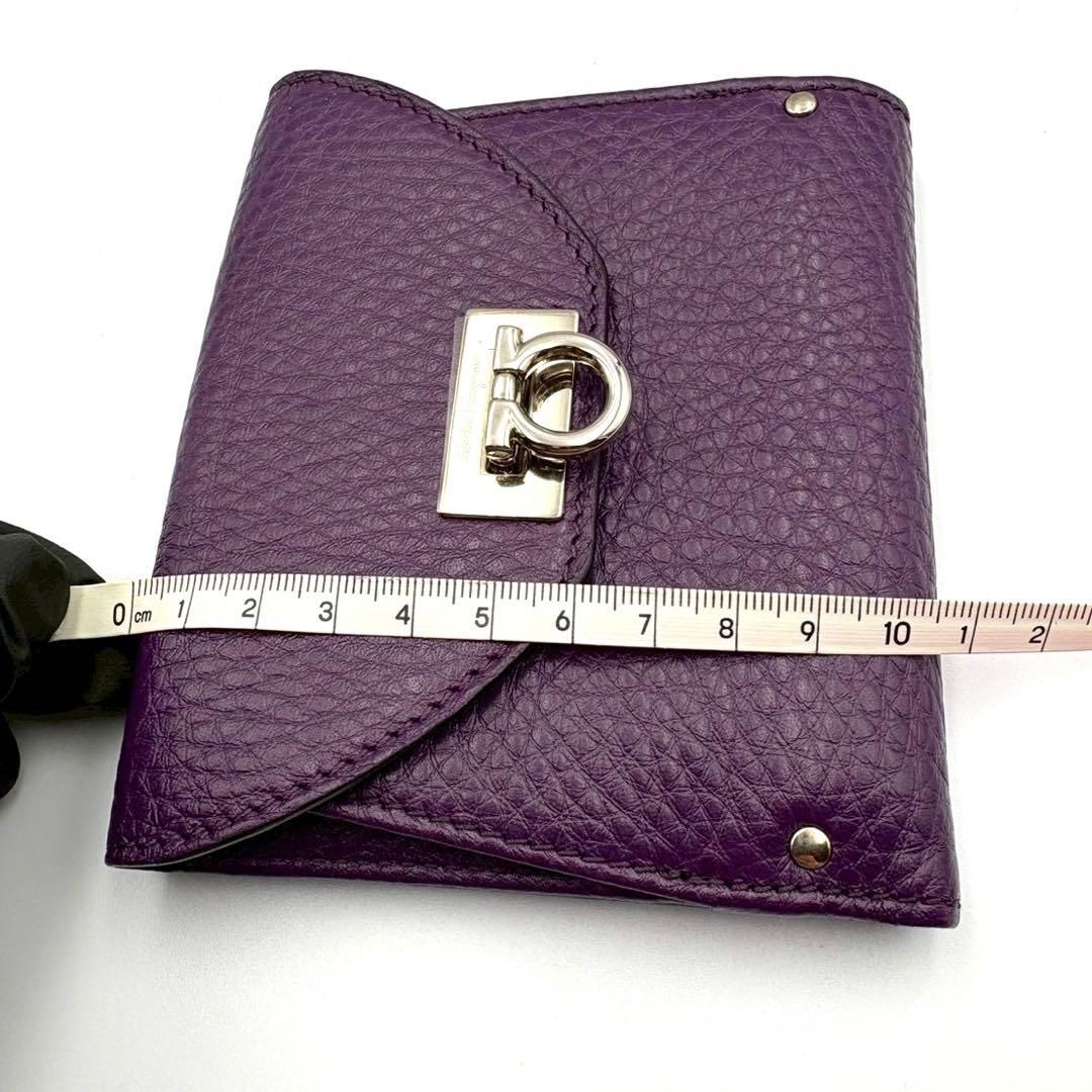 【極美品】 フェラガモ ガンチーニ 折り財布 パープル 紫 レザー 箱付