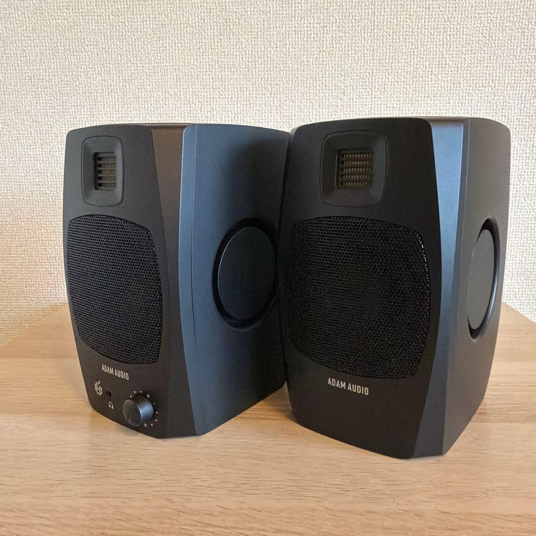 ADAM AUDIO D3V スタジオモニタースピーカー