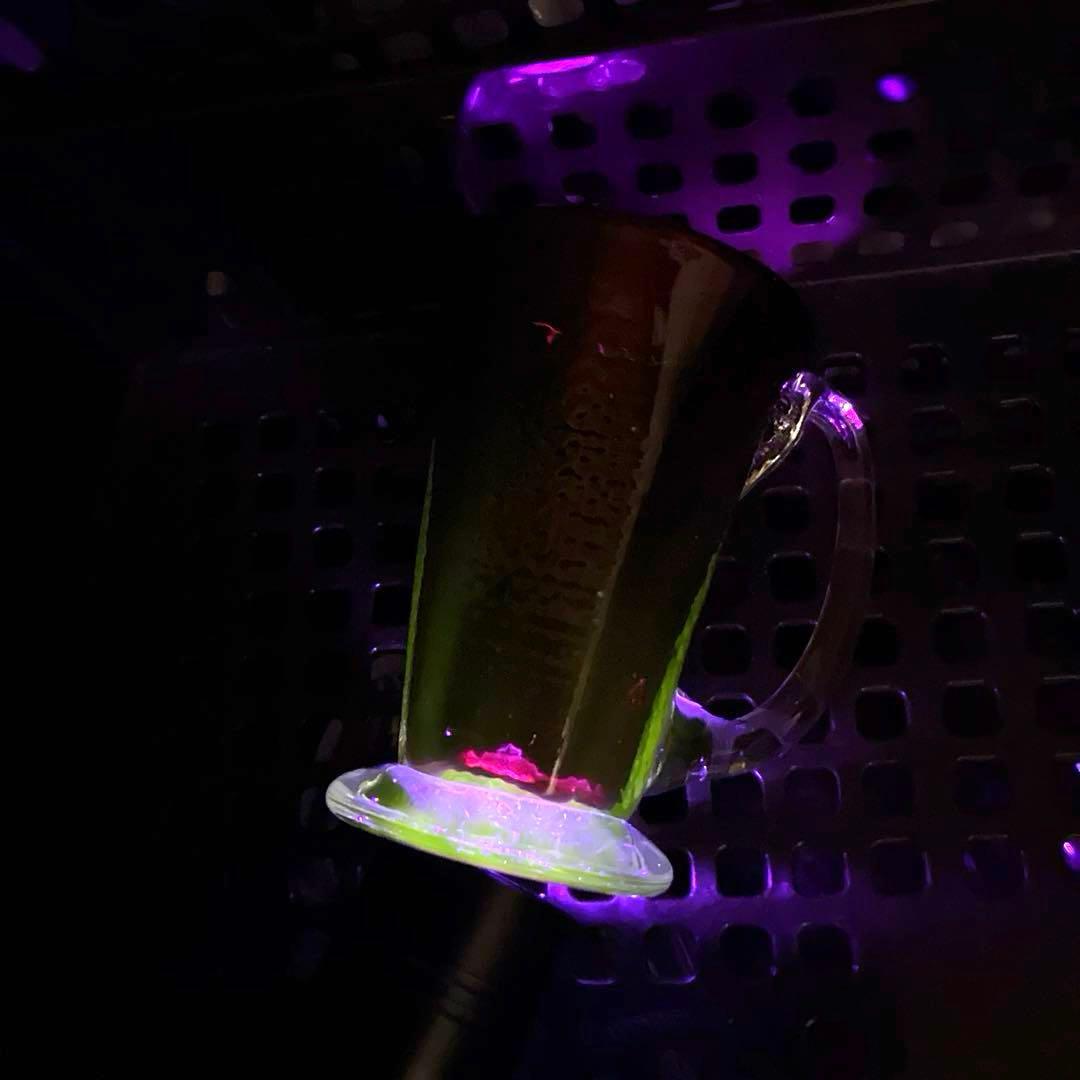 骨董　時代　希少金赤ガラス　取手付き　プレス調　アイスクリームコップ　ウラン③