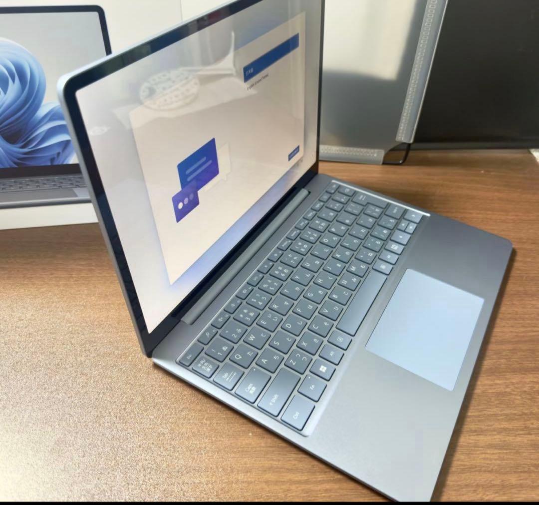 Windowsノート本体 Microsoft Surface Laptop Go 3 8GB 256G