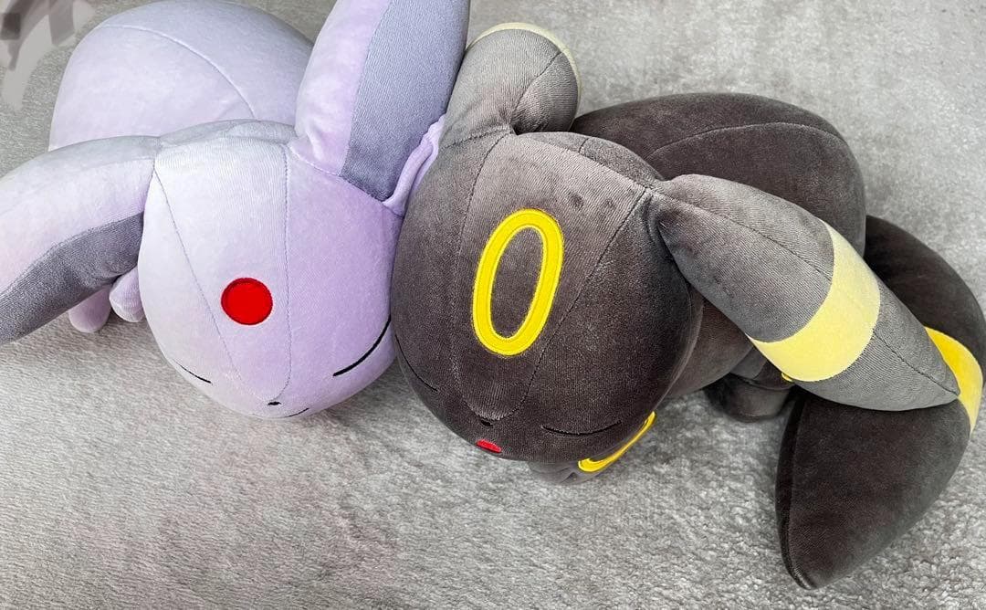 すやすやエーフィ すやすやブラッキー